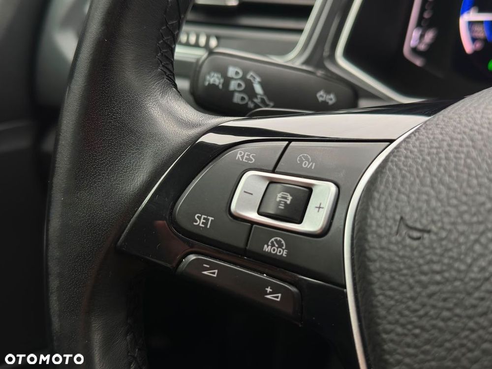 Volkswagen T-Roc 1.5 TSI ACT Premium DSG - 14