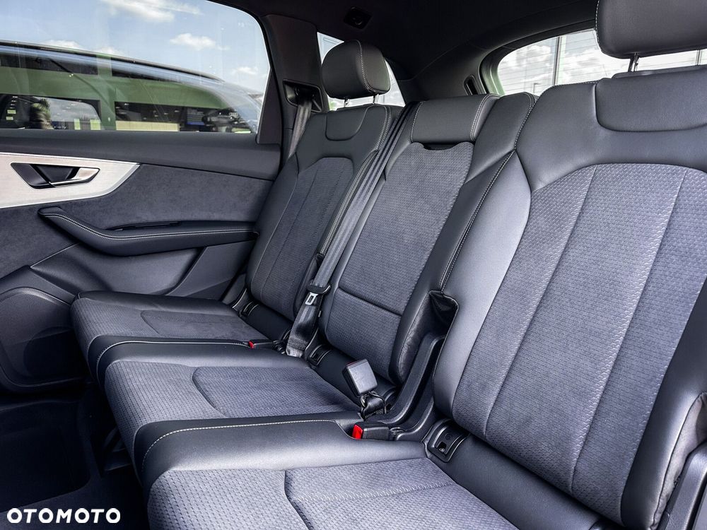 Audi Q7 - 32