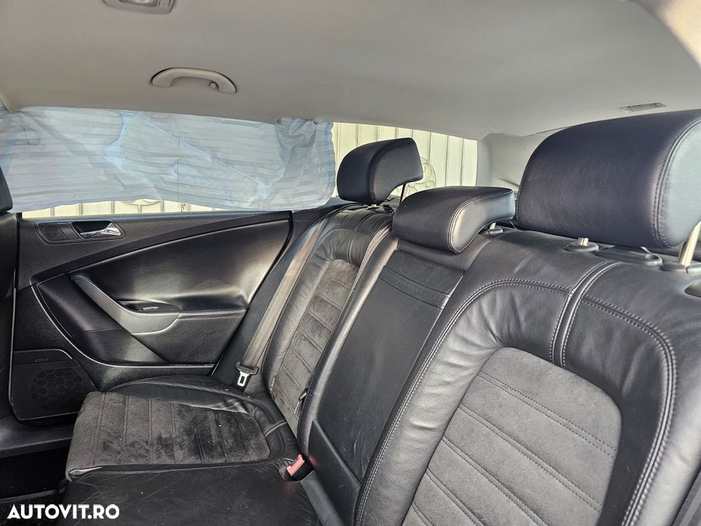 Volkswagen Passat Variant 2.0 TDI DPF DSG Comfortline - 11