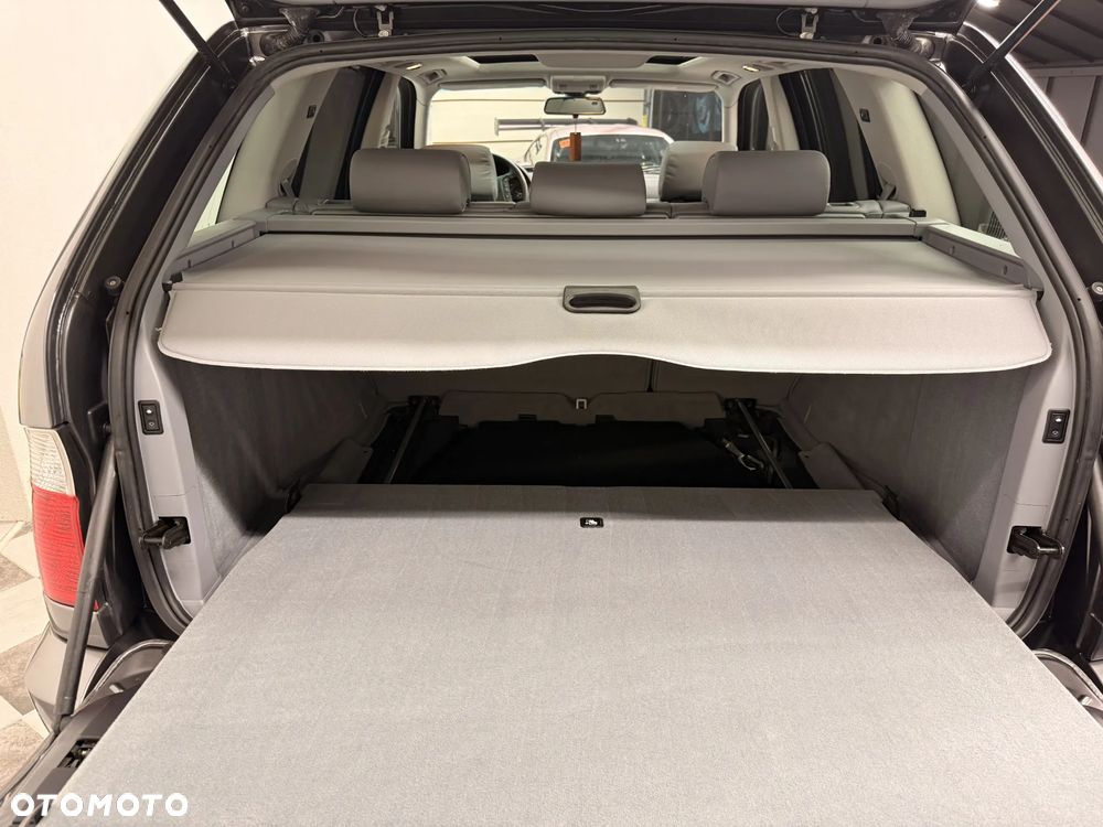 BMW X5 4.4 i - 32