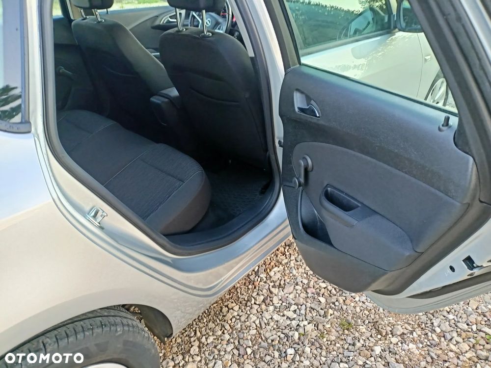 Opel Astra 1.6 Cosmo - 22