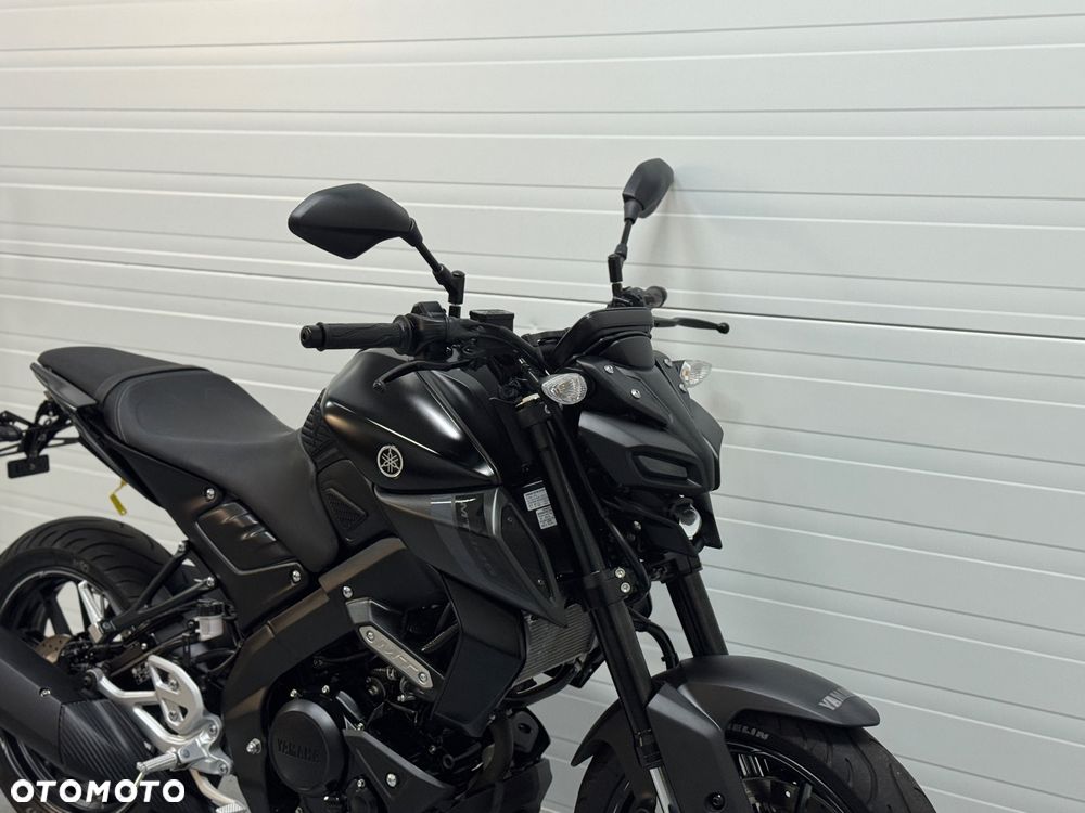 Yamaha MT - 5