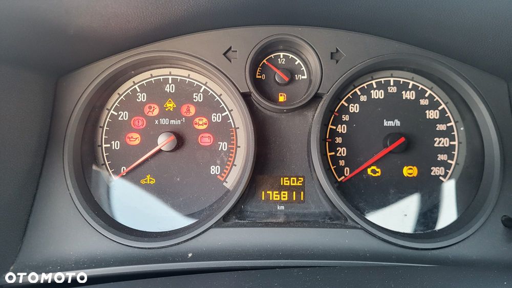 Opel Astra 1.6 - 5