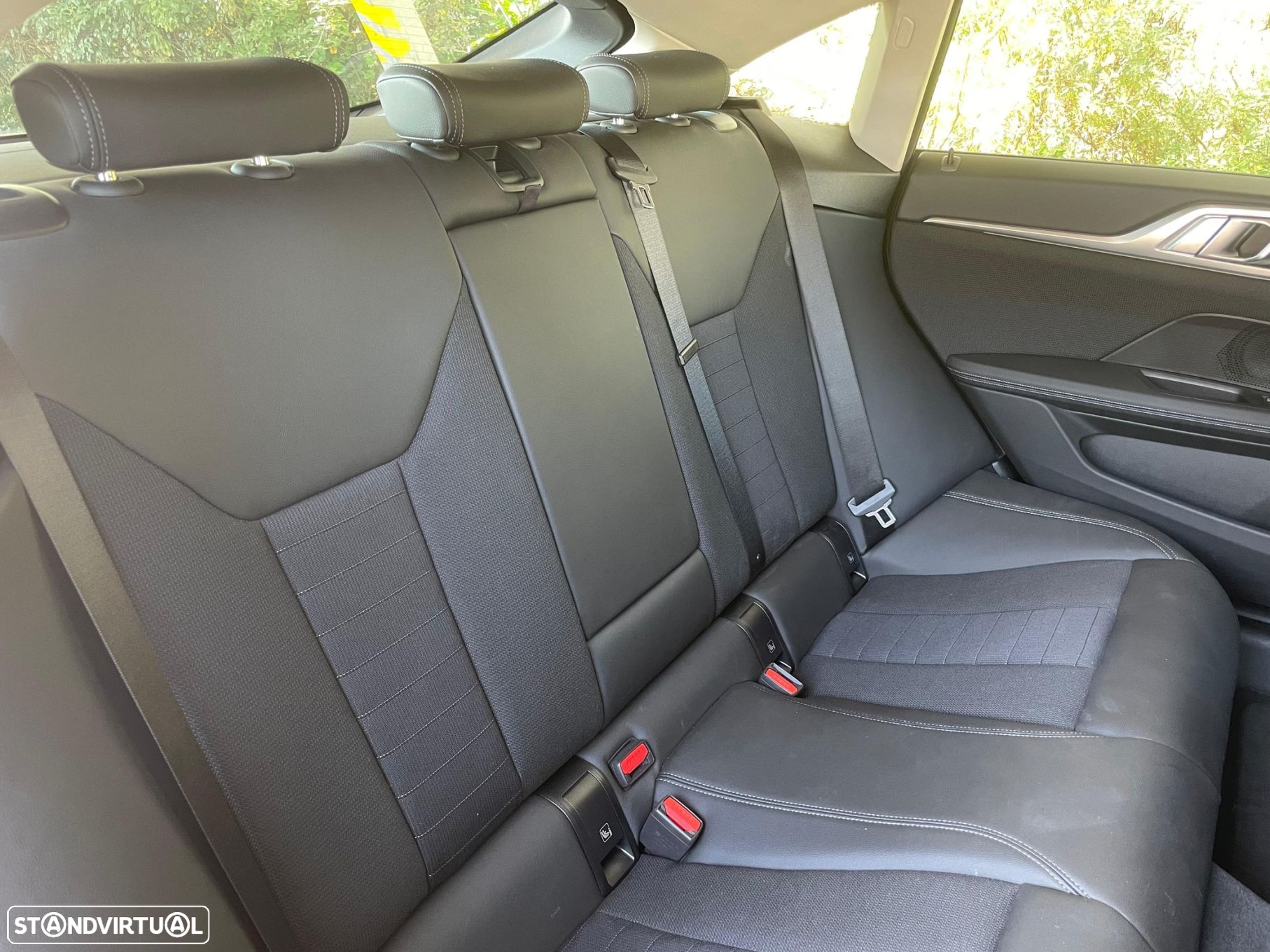 BMW i4 eDrive40 Desportiva M - 10