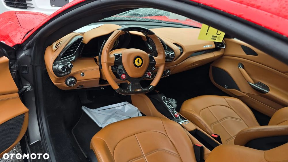 Ferrari 488 - 9