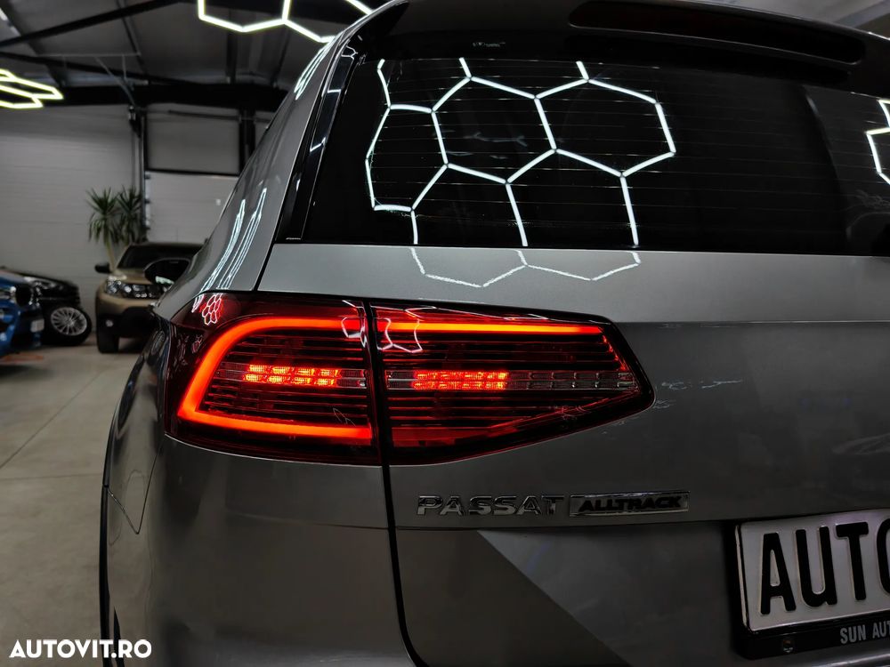 Volkswagen Passat Alltrack 2.0 TDI SCR 4Motion DSG (BMT) - 35