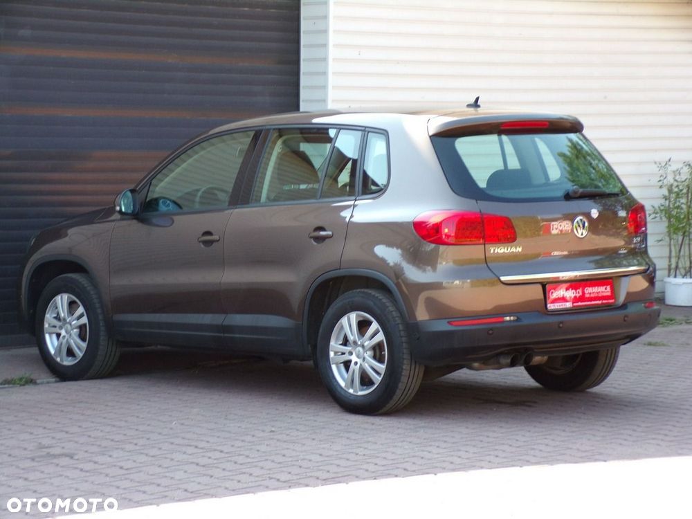 Volkswagen Tiguan - 10