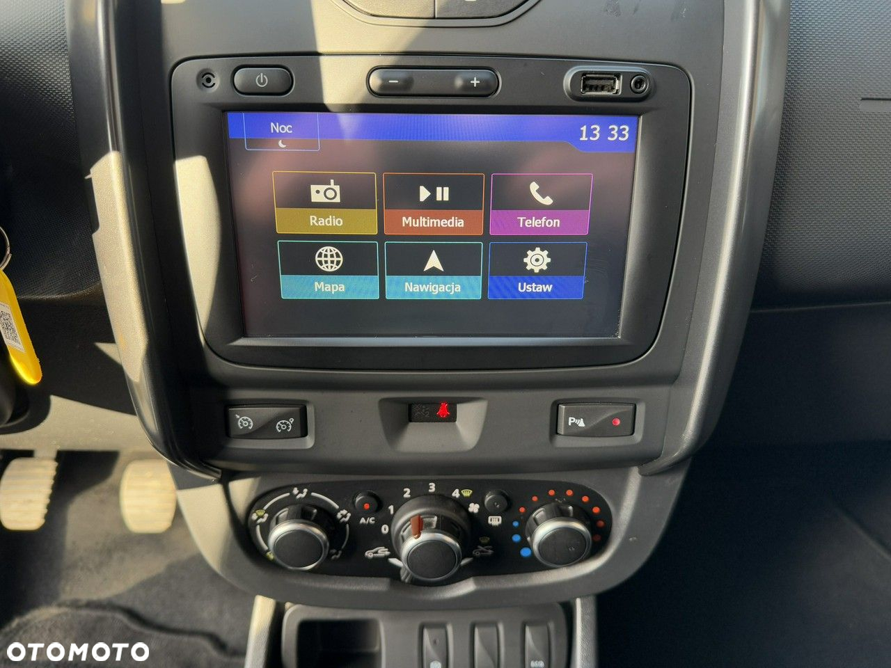 Dacia Duster 1.6 SCe Comfort - 19