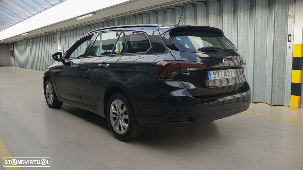 Fiat Tipo Station Wagon 1.3 M-Jet Lounge Tech - 5