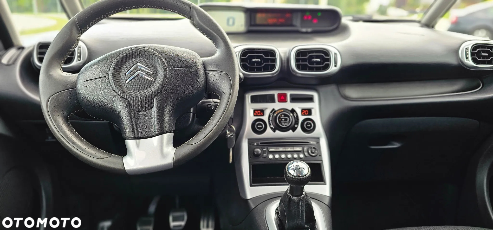 Citroën C3 Picasso 1.6 HDi Exclusive - 9