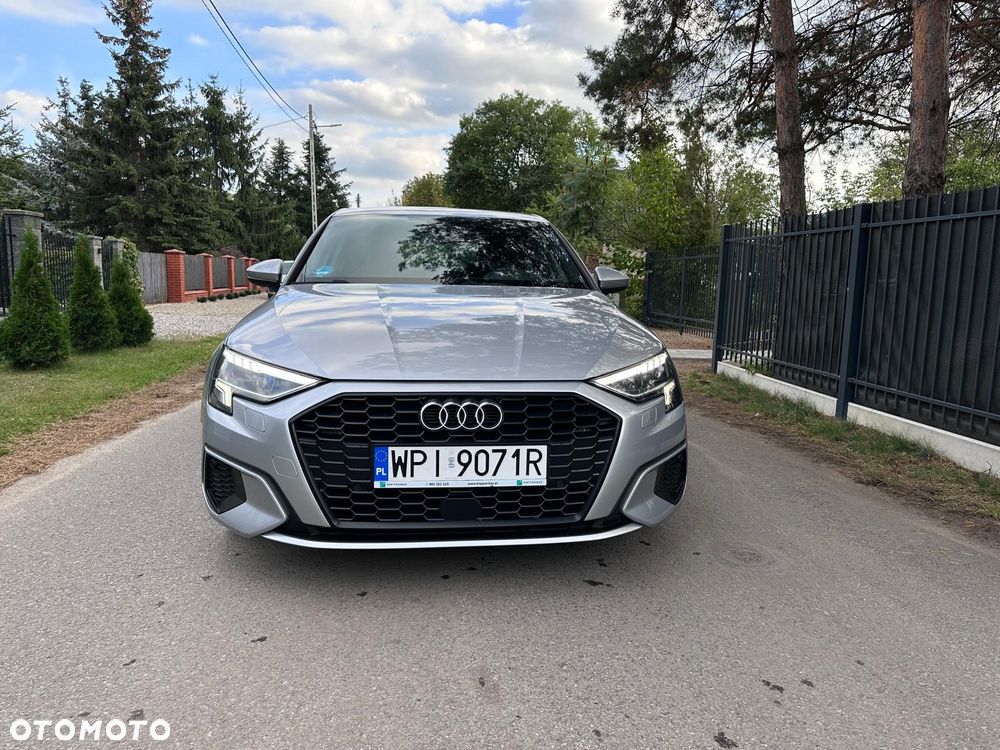 Audi A3 Sportback 35 TDI S tronic - 2
