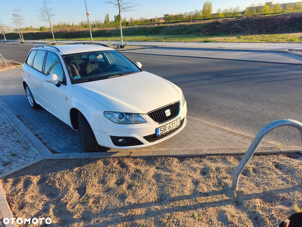 Seat Exeo 2.0 TDI DPF Sport - 1