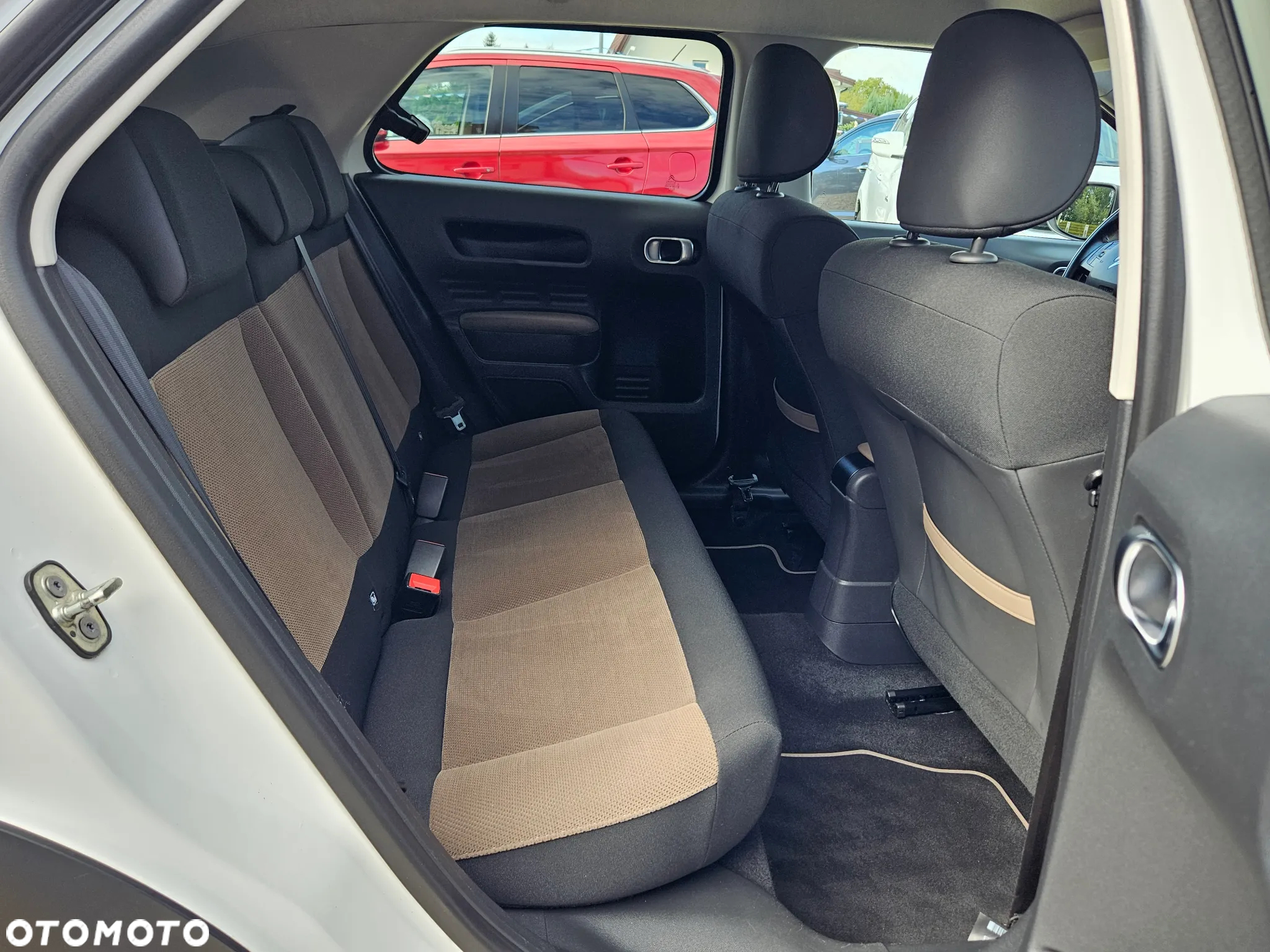 Citroën C4 Cactus 1.2 PureTech Shine EU6 - 22