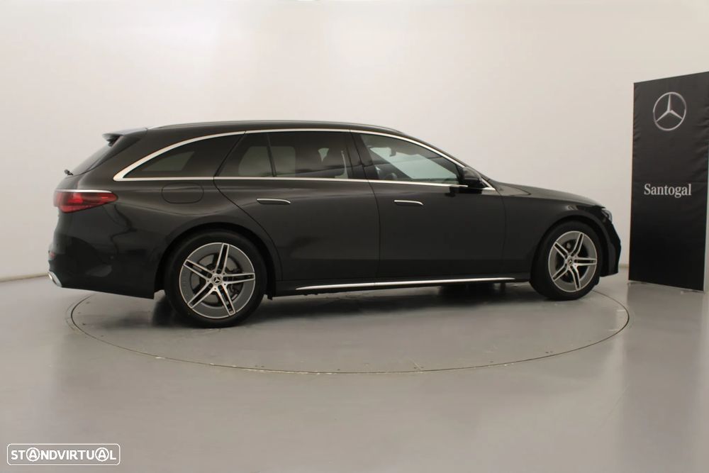 Mercedes-Benz E 300 Standard - 5