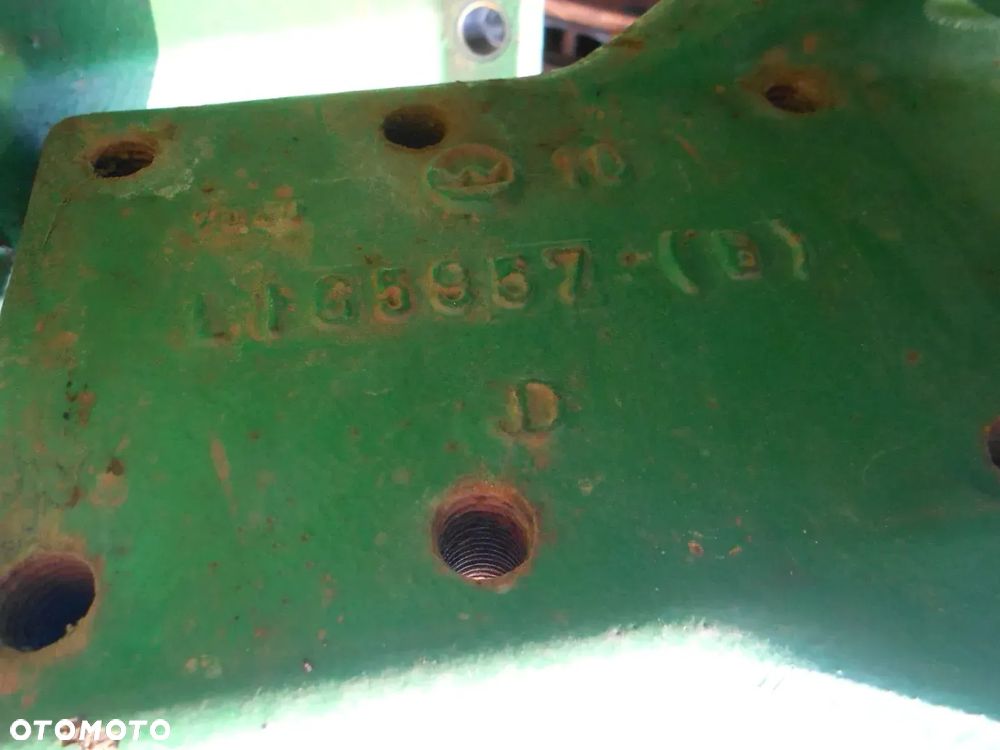 Przednia oś Dana Spicer 750/140 TLS bez hamulców John Deere 6930 - 12