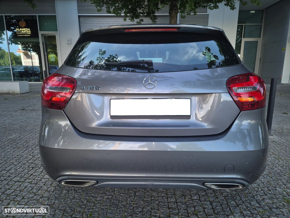 Mercedes-Benz A 180 Urban - 4