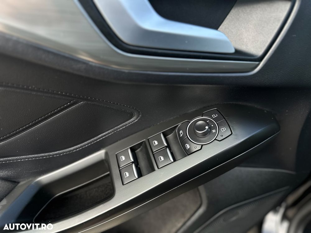 Ford Focus 1.5 EcoBlue Start-Stopp-System Aut. TITANIUM DESIGN - 28