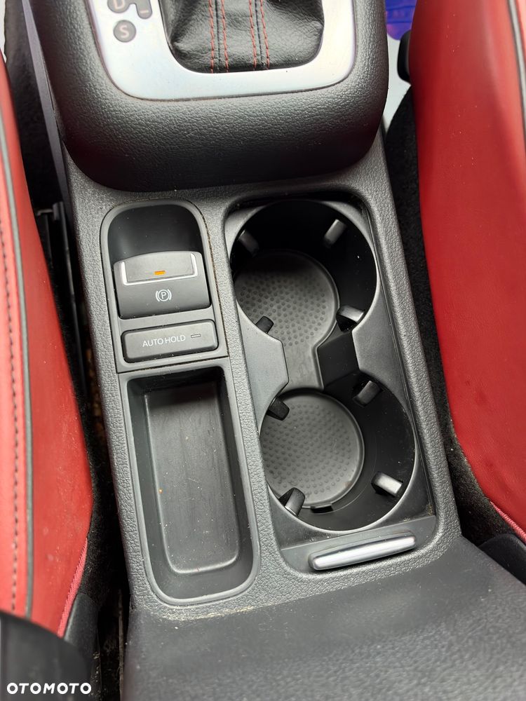 Volkswagen Tiguan - 29
