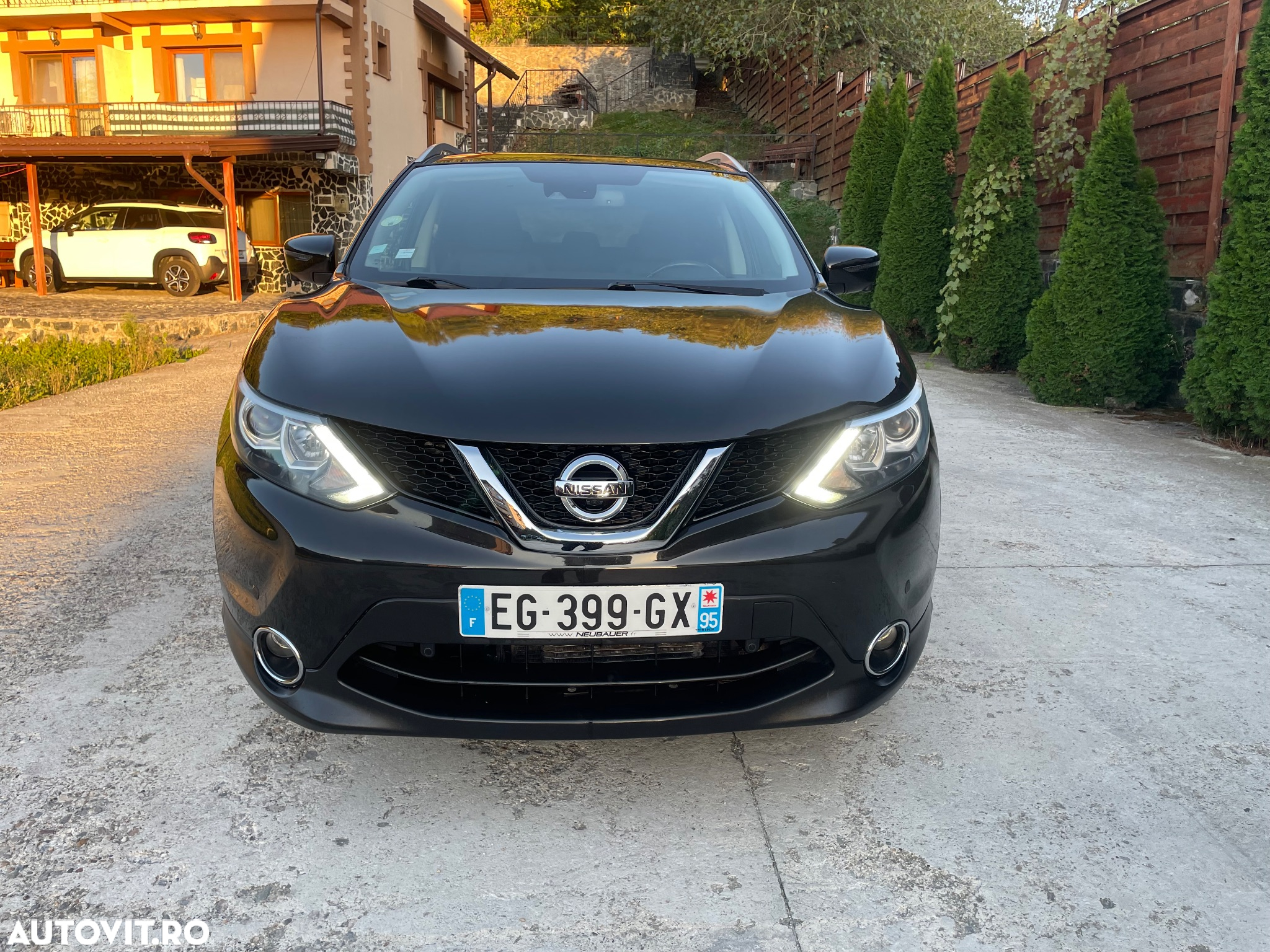 Nissan Qashqai 1.6 DCI Start/Stop X-TRONIC Tekna - 7