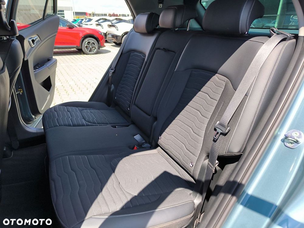 Kia Sportage 1.6 T-GDI HEV Business Line 2WD - 16
