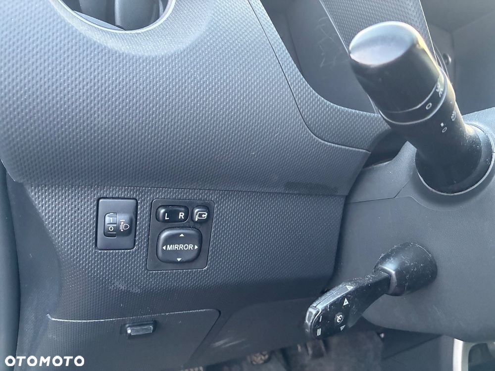 Toyota Urban Cruiser - 22