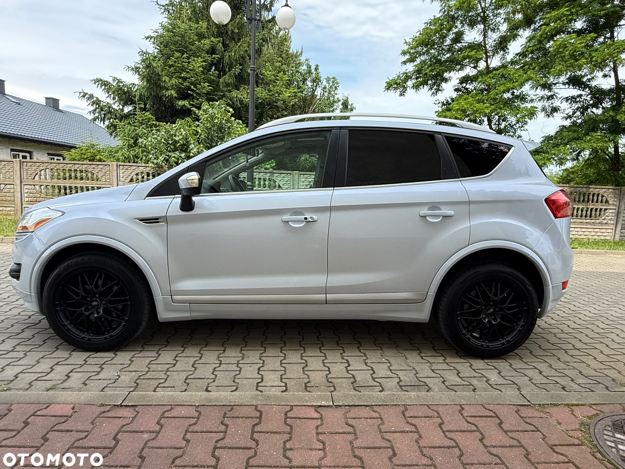 Ford Kuga 2.5 4x4 Individual - 3