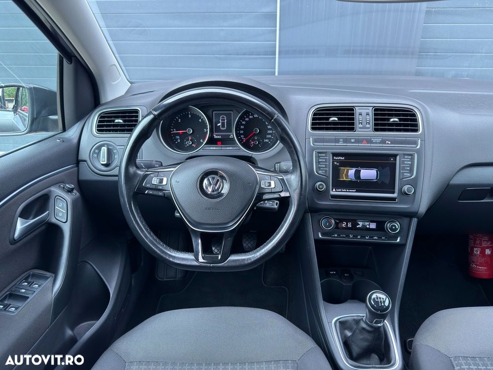 Volkswagen Polo 1.4 TDI CR BMT Highline - 9