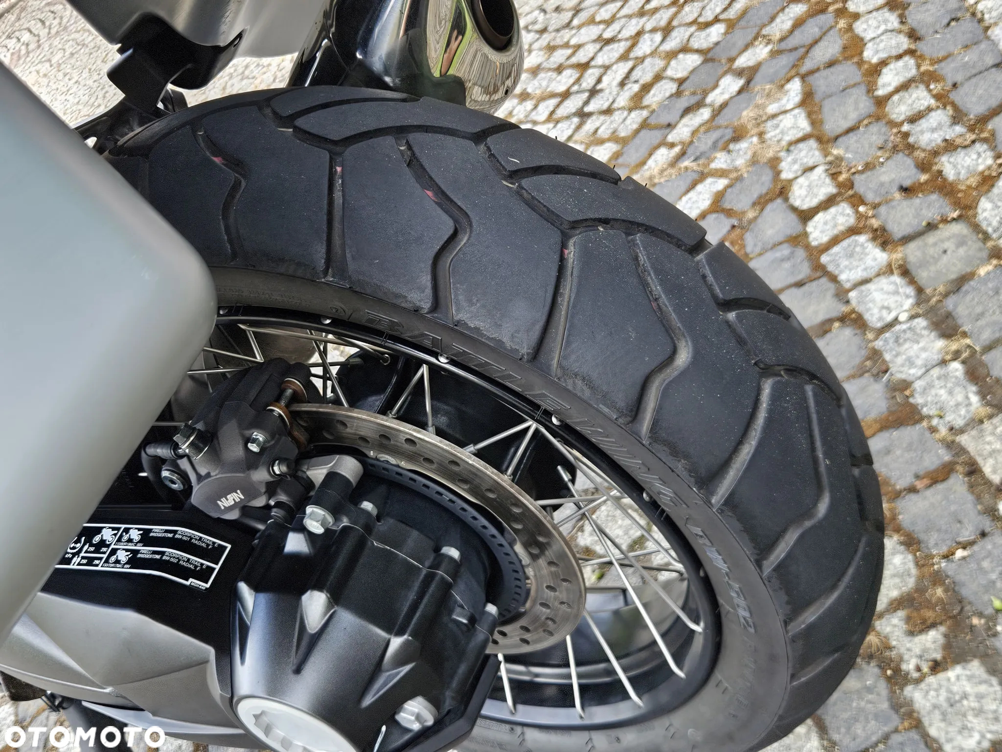Honda VFR - 14
