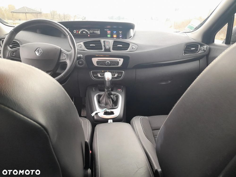 Renault Grand Scenic dCi 110 EDC Bose Edition - 34