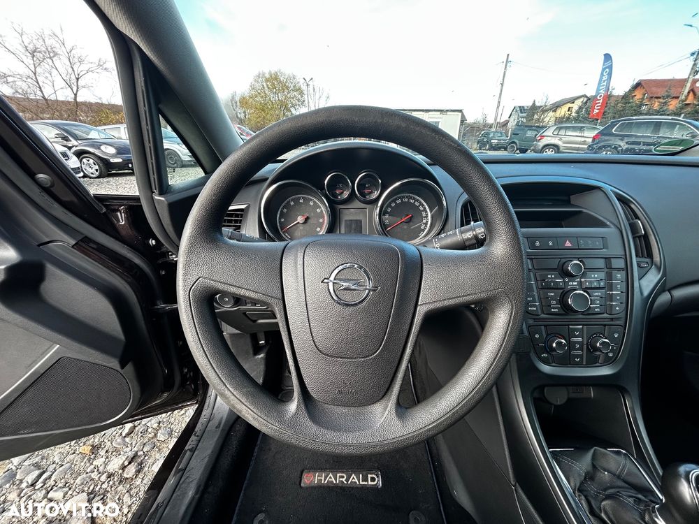 Opel Astra 1.4 EcoFLEX Cosmo - 12