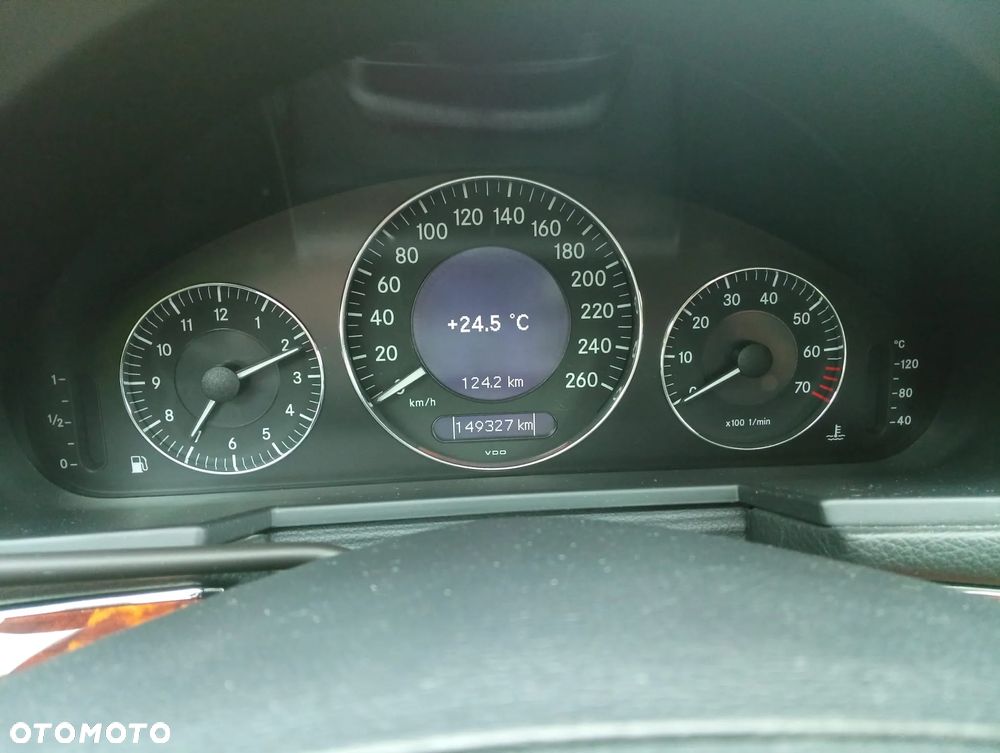 Mercedes-Benz Klasa E 280 4-Matic Elegance - 6