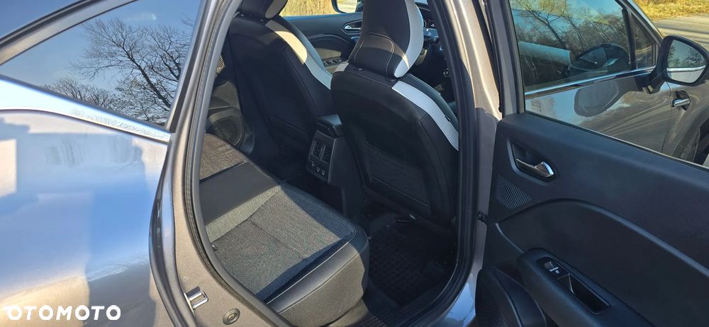 Renault Captur 1.3 TCe Intens EDC - 19