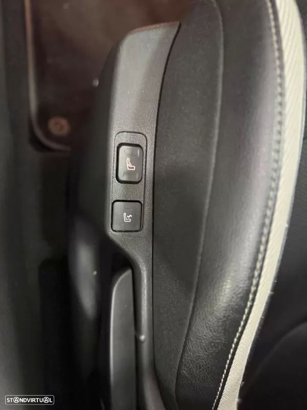 DS DS4 Crossback 1.6 BlueHDi So Chic J18 - 16