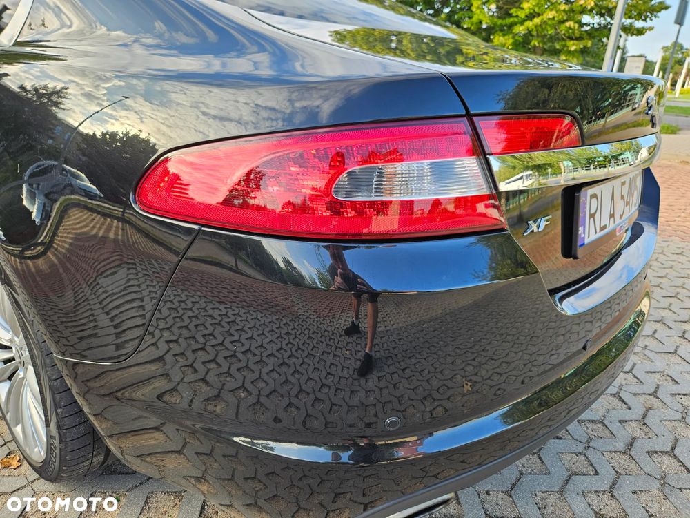Jaguar XF 5.0 V8 Premium Luxury - 17