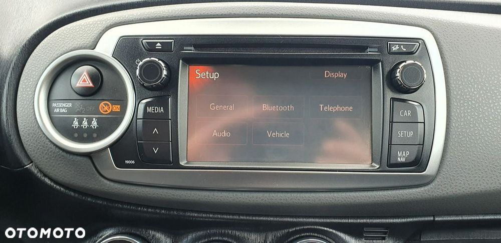 Toyota Yaris - 9