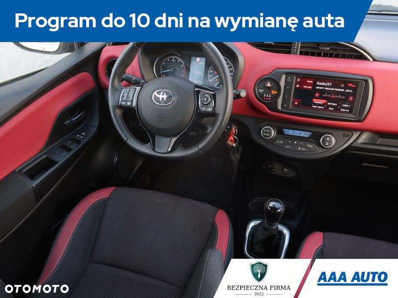 Toyota Yaris - 8