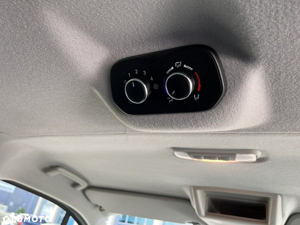 Ford Transit Custom - 19