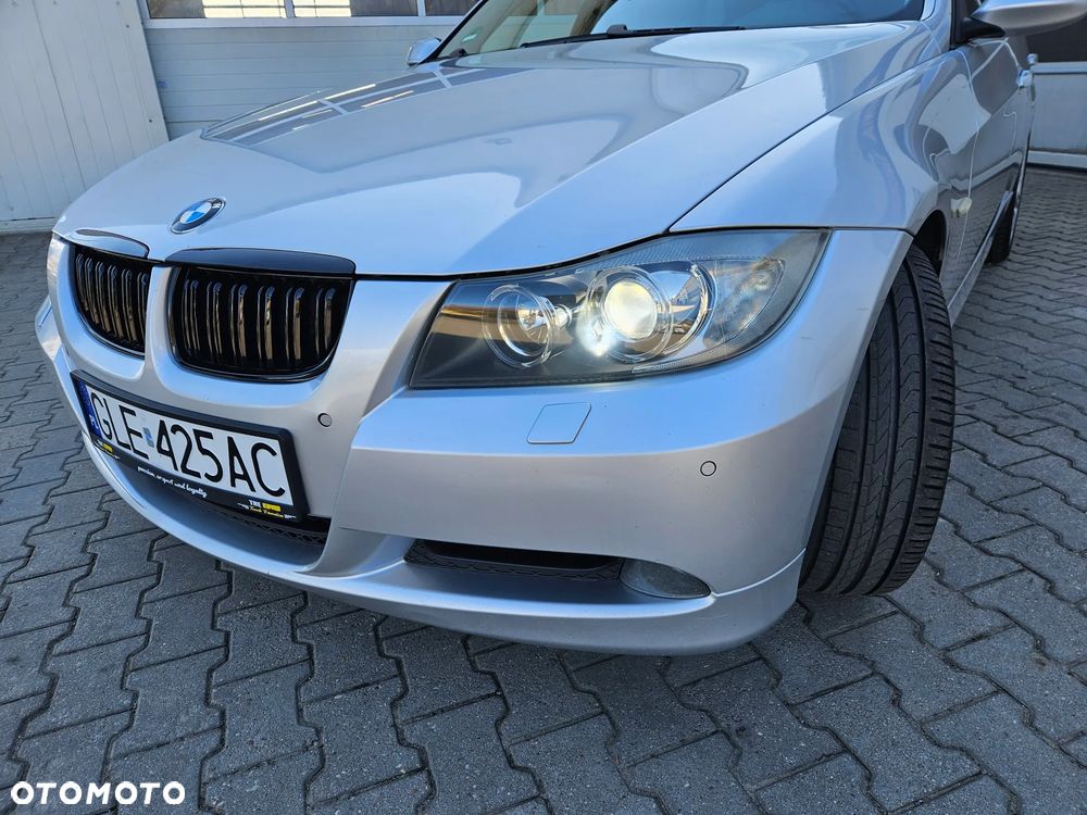 BMW Seria 3 320d DPF - 9