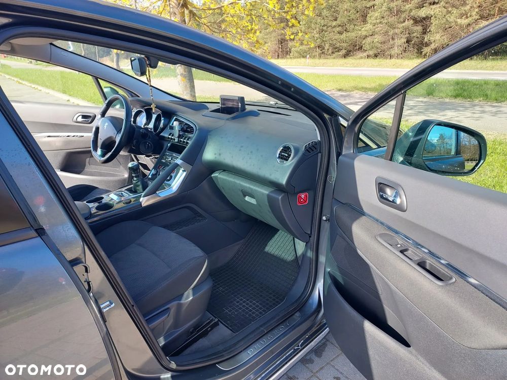 Peugeot 3008 HDi FAP 110 Premium - 12