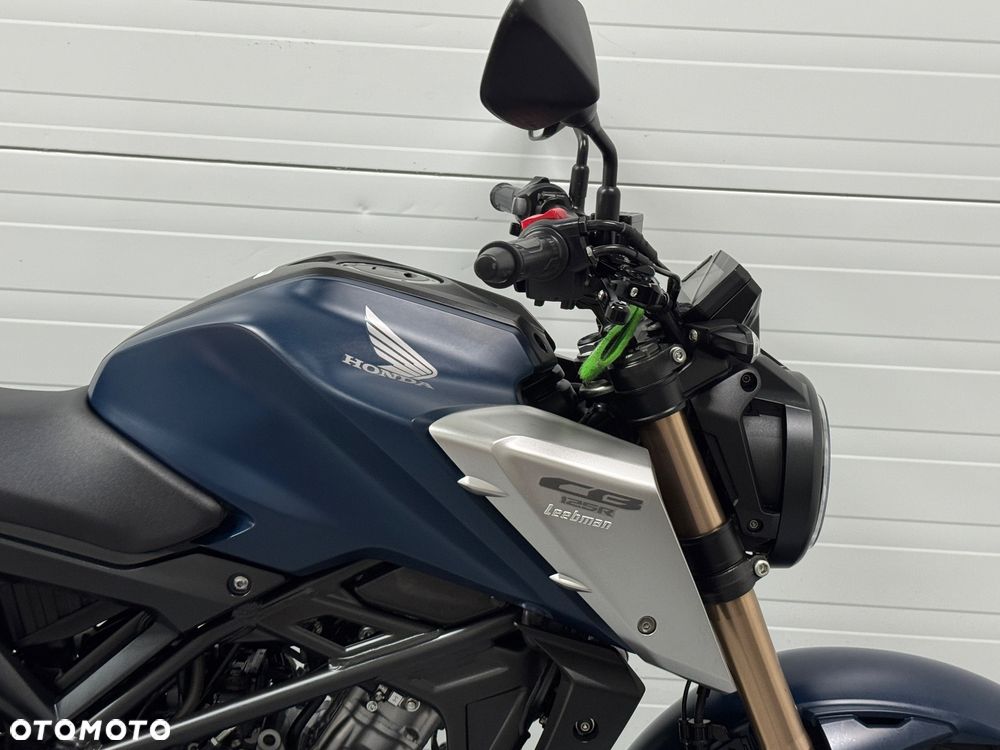 Honda CB - 11