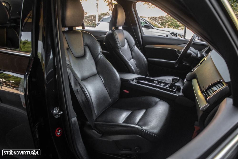 Volvo XC 90 D4 Geartronic Momentum - 23