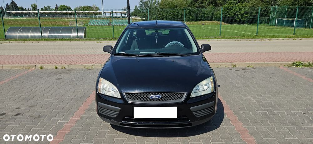 Ford Focus 1.8 FF Ambiente - 3