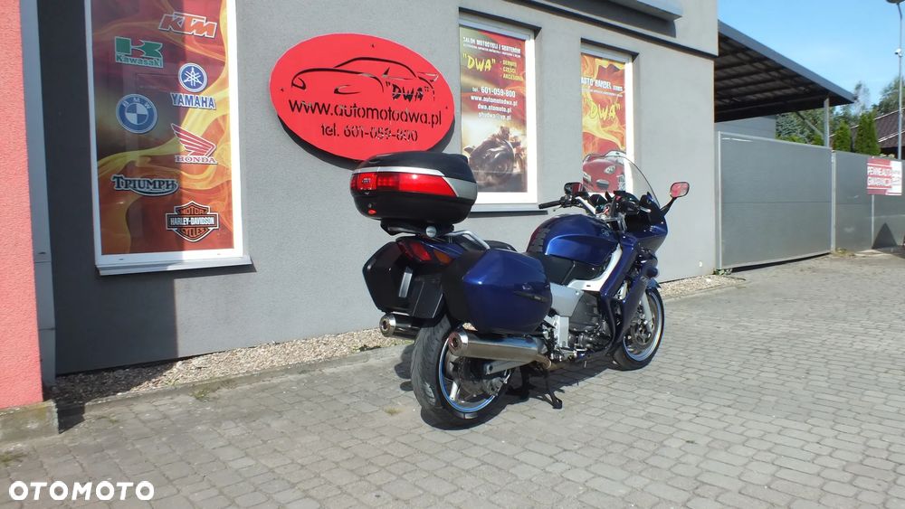 Yamaha FJR - 3