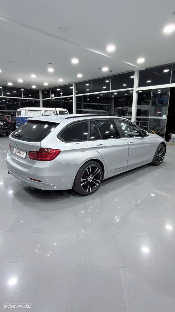 BMW 320 d Luxury Line - 5