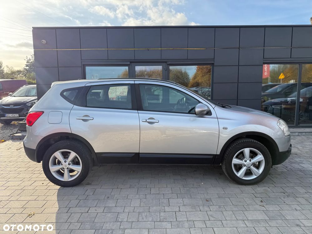 Nissan Qashqai ver-1-6-acenta - 17