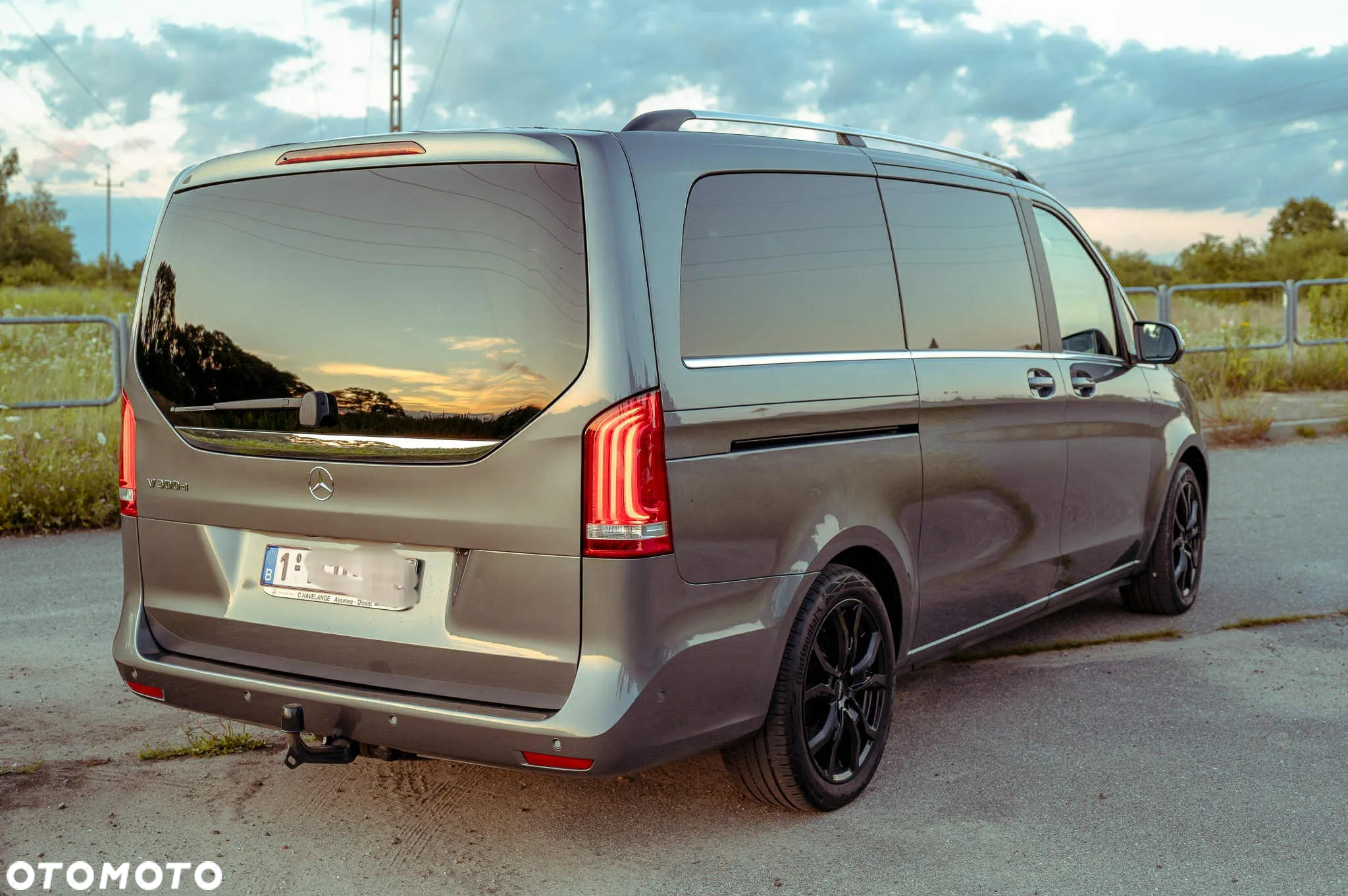 Mercedes-Benz Klasa V 300 d lang 9G-TRONIC Avantgarde Edition 2020 - 17