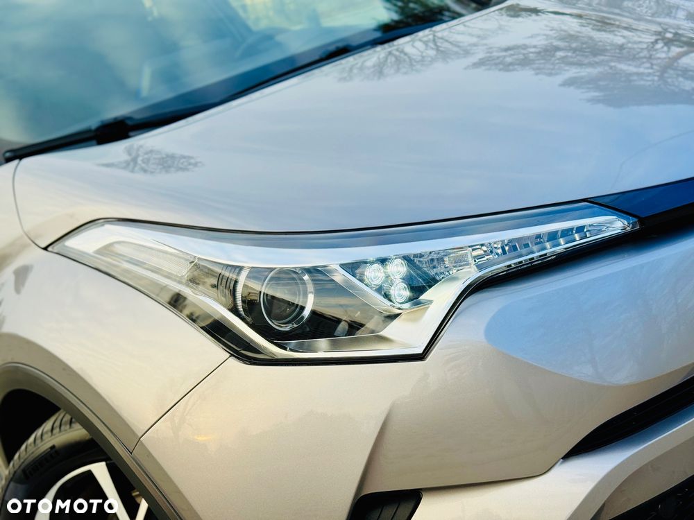 Toyota C-HR Business-Edition - 24
