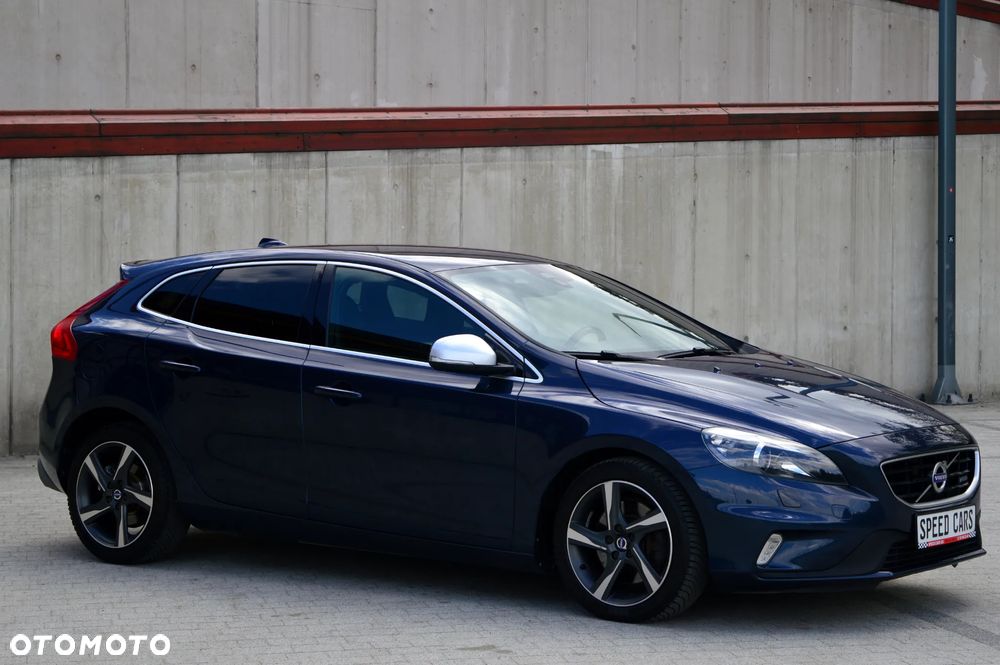 Volvo V40 D3 Geartronic R Design - 3
