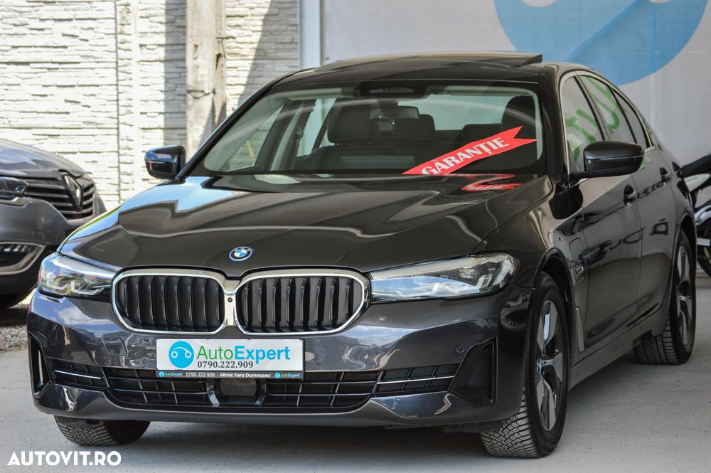 BMW Seria 5 520e Aut. Luxury Line - 11