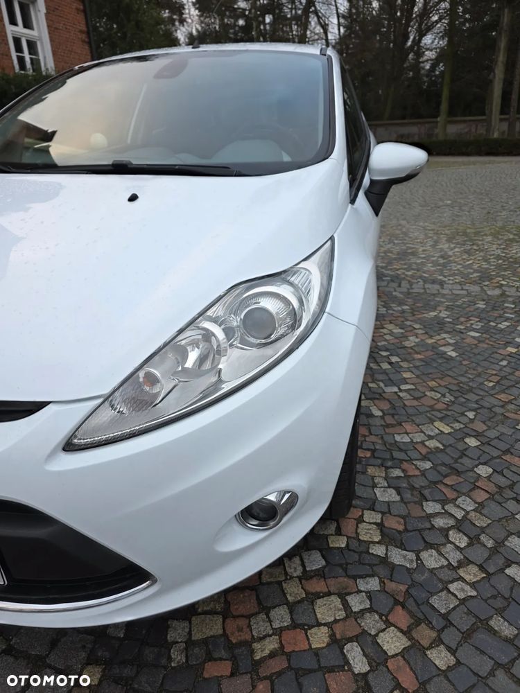 Ford Fiesta - 13